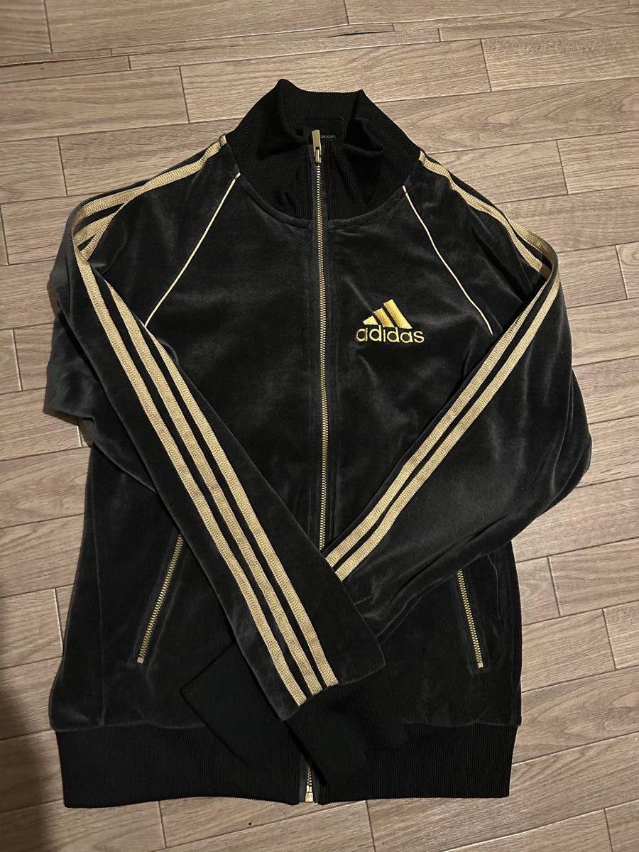 adidas アディダス ジャージ 上下セット 黒 ブラック 金 adidas アディダス ジャージ 上下セット 黒 ブラック 金