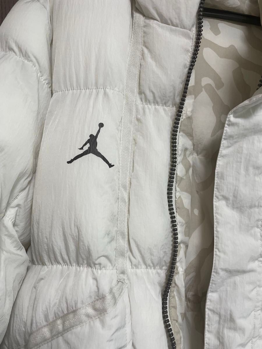 PSG Jordan パーカー - ベージュ ダウン ベンチコート パリ PSG Jordan パーカー - ベージュ ダウン ベンチコート パリ