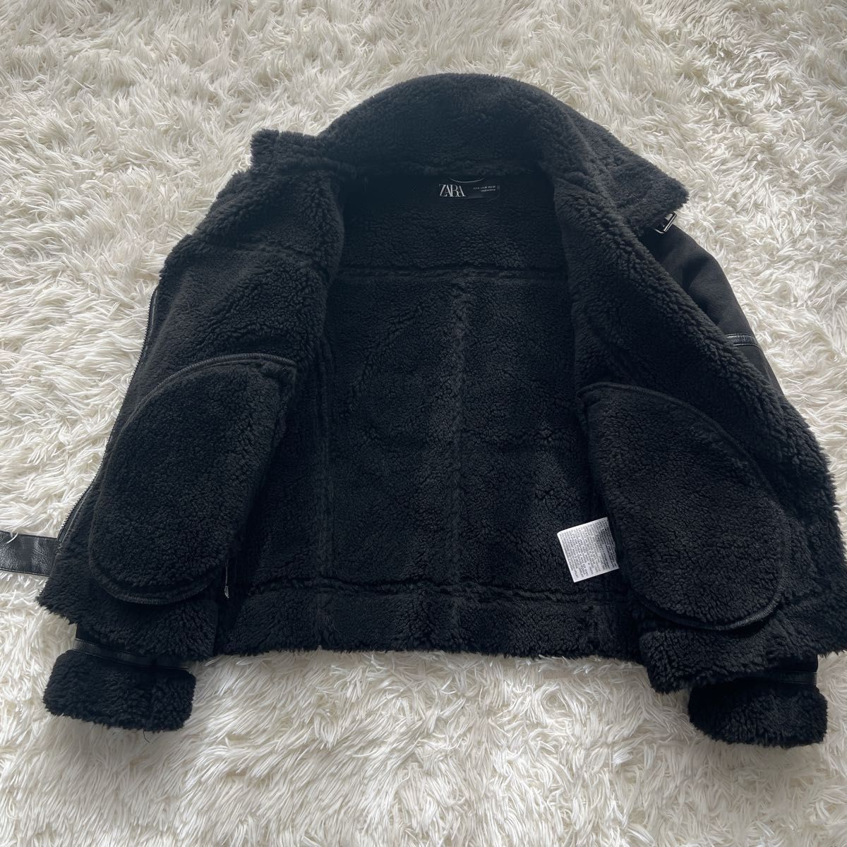 ZARA ライダースジャケット ボア ブラック アウター Mサイズ ZARA ライダースジャケット ボア ブラック アウター Mサイズ