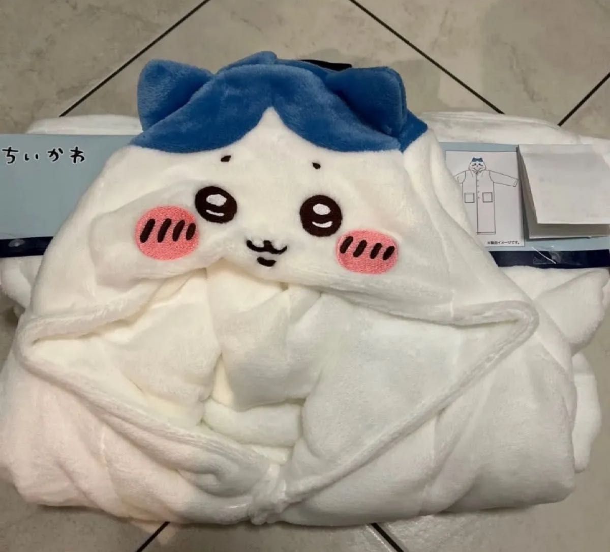 ちいかわ うさぎ ハチワレ 着る毛布 クリスマスプレゼント