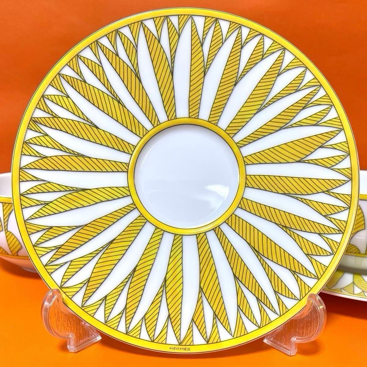 新品 2客セット】エルメス ソレイユ ドゥ エルメス ティーカップ 新品 2客セット】エルメス ソレイユ ドゥ エルメス ティーカップ