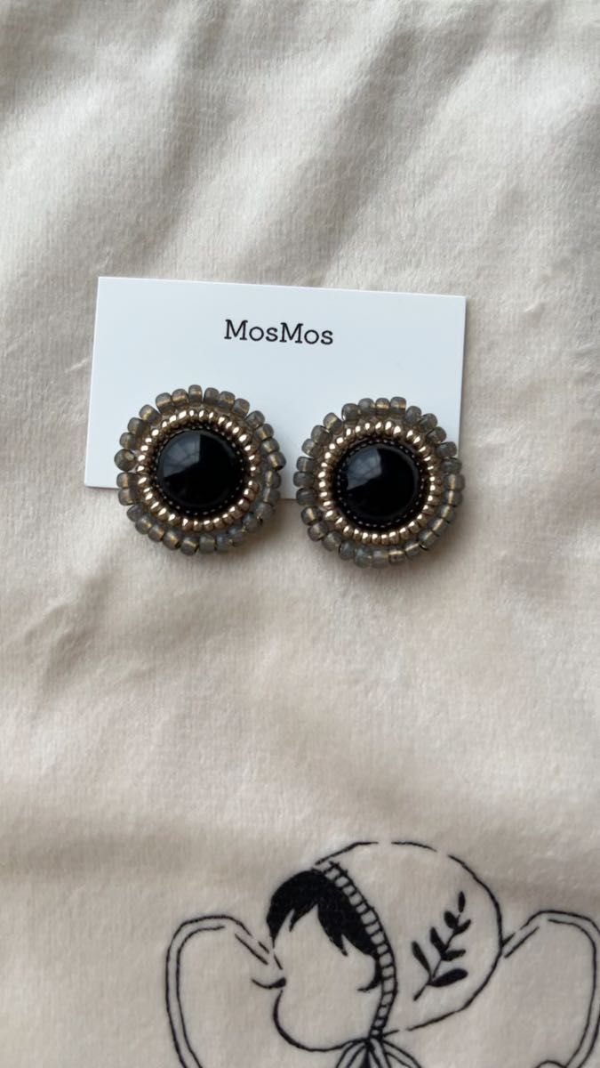 刺繍ビーズピアス ビーズ刺繍ピアス ビーズ刺繍イヤリング オシャレアクセサリー