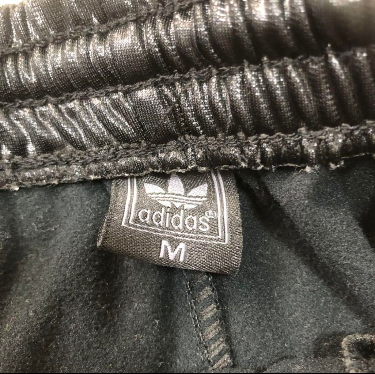 adidas アディダス CHILE62 セットアップ ジャージ M 黒×金 adidas アディダス CHILE62 セットアップ ジャージ M 黒×金