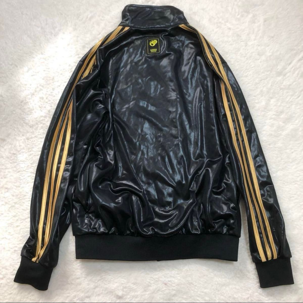 adidas アディダス CHILE62 セットアップ ジャージ M 黒×金 adidas アディダス CHILE62 セットアップ ジャージ M 黒×金