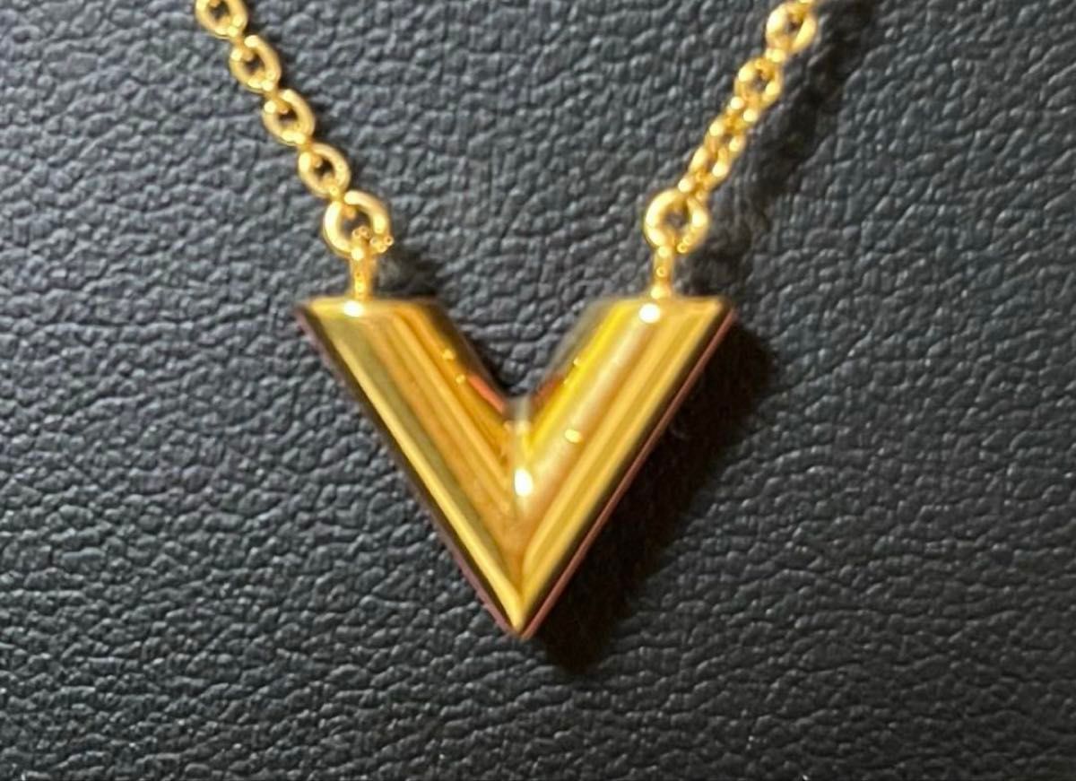 ルイヴィトン VUITTON ネックレス エセンシャルV|Yahoo!フリマ ルイヴィトン VUITTON ネックレス エセンシャルV|Yahoo!フリマ
