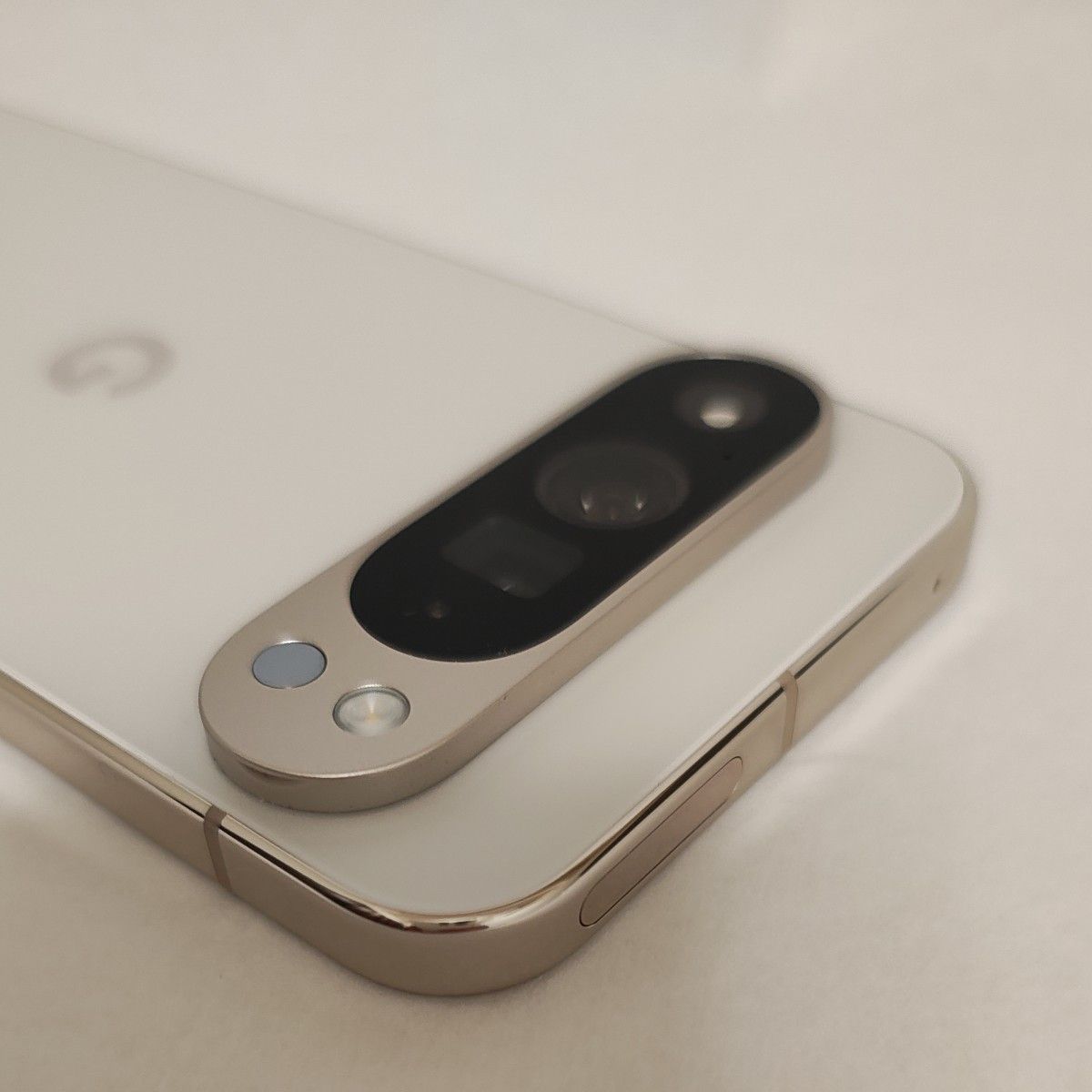 超美品】Google Pixel 9 Pro XL Porcelain (白)128GB|Yahoo 超美品】Google Pixel 9 Pro XL Porcelain (白)128GB|Yahoo