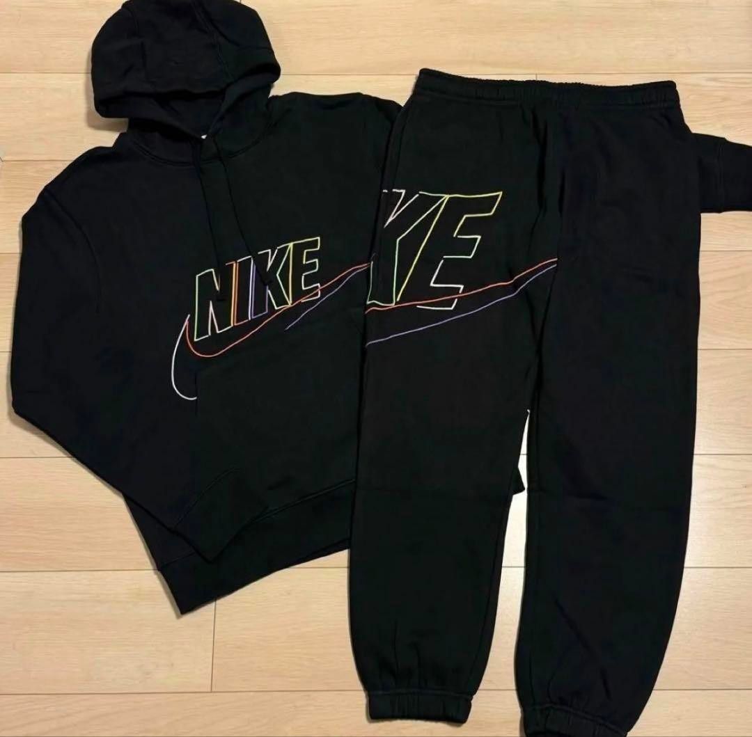 新品 NIKE ナイキ パーカー スウェットパンツ セットアップ 上下 新品 NIKE ナイキ パーカー スウェットパンツ セットアップ 上下