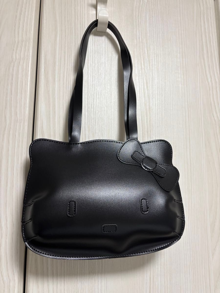 キティちゃんバッグ ハローキティ黒バッグ キティちゃんフェイス キティちゃんバッグ ハローキティ黒バッグ キティちゃんフェイス