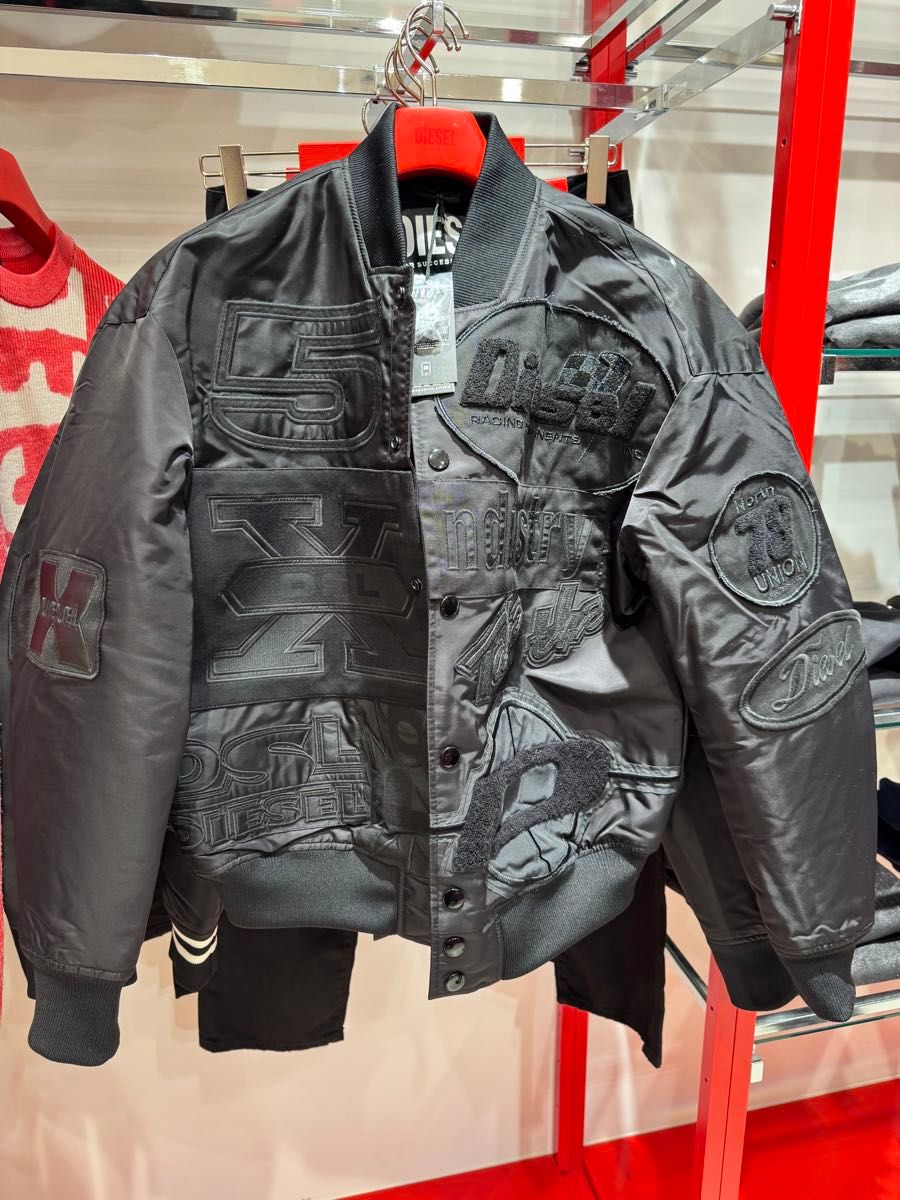新品】ディーゼル DIESEL BULC - PATCH ボンバージャケット 新品】ディーゼル DIESEL BULC - PATCH ボンバージャケット