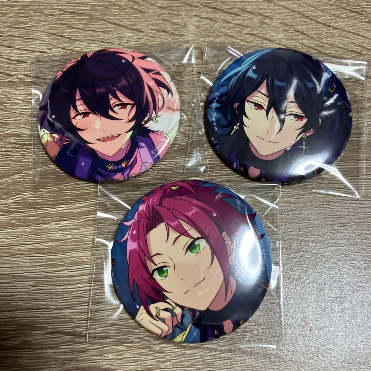 朔間凛月 朔間零 衣更真緒 あんスタ あんさんぶるスターズ 缶 朔間凛月 朔間零 衣更真緒 あんスタ あんさんぶるスターズ 缶