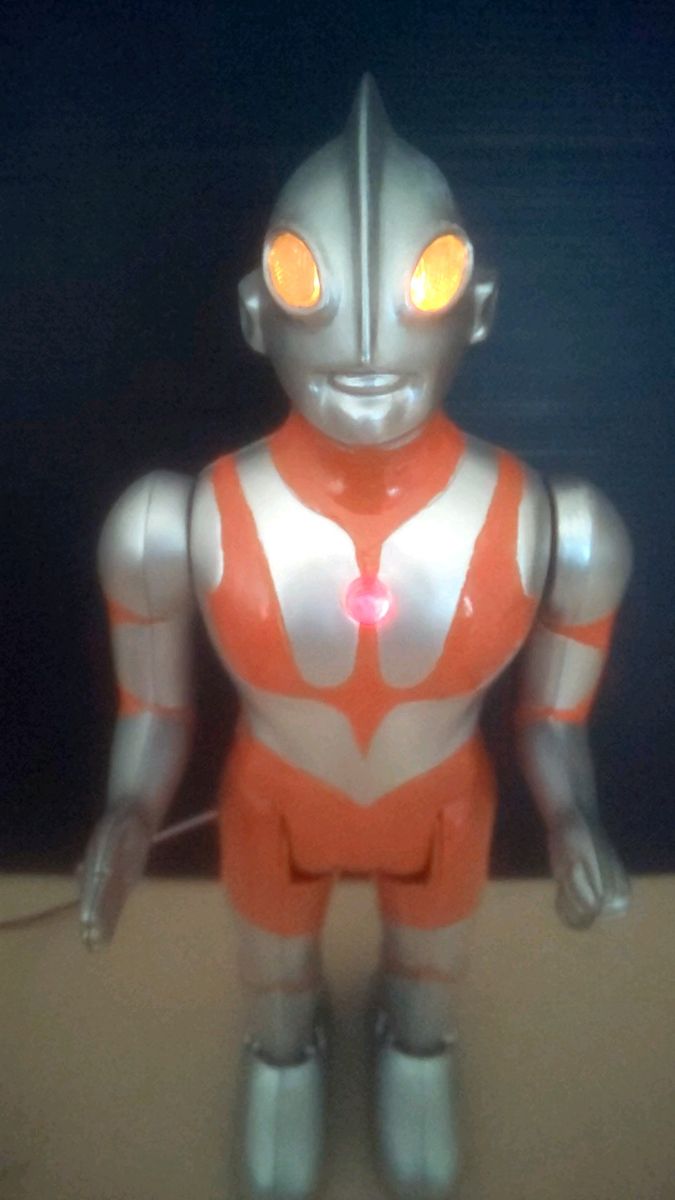 動画あり マルサン ウルトラマン リモコン電動歩行 塗装済完成品 動画あり マルサン ウルトラマン リモコン電動歩行 塗装済完成品