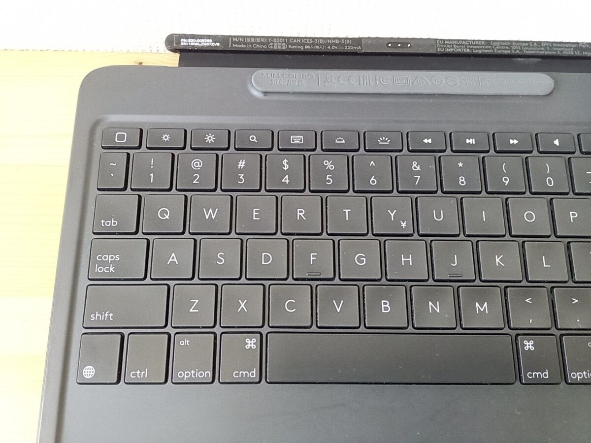 Logicool ロジクール SLIM COMBO キーボード スマートコネクター Logicool ロジクール SLIM COMBO キーボード スマートコネクター