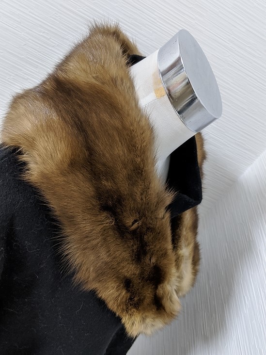 Paypayフリマ a001 ロシアンセーブル 毛皮 リアルファー ティペット スペアカラー タイ つけ襟 ベージュ ブラウン Paypayフリマ a001 ロシアンセーブル 毛皮 リアルファー ティペット スペアカラー タイ つけ襟 ベージュ ブラウン