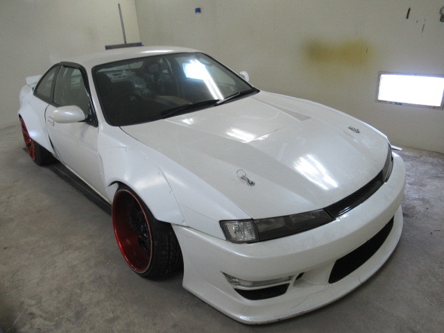 New debut・Ｓ14後期・240ＳＸ　白ゲルコート　フロントフェンダーKIT！（2P)　75ｍｍWIDE ★ハイクオリティー日本製★_画像1