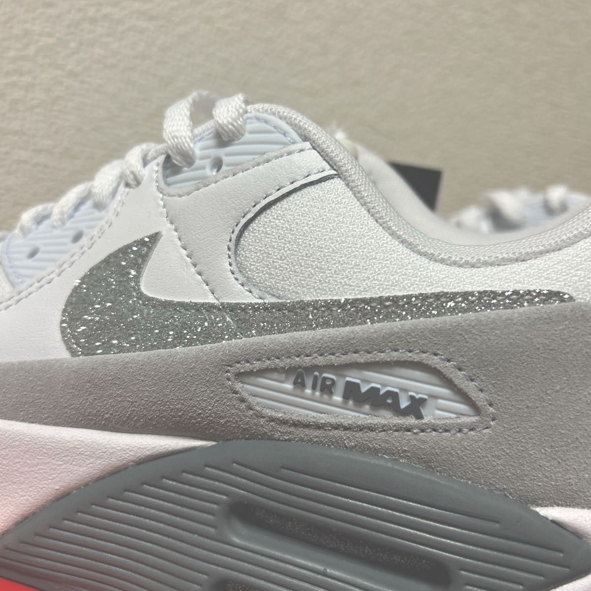 新品未使用品】NIKE エアマックス 90 LV8 WHQ3456-191 24cm 新品未使用品】NIKE エアマックス 90 LV8 WHQ3456-191 24cm