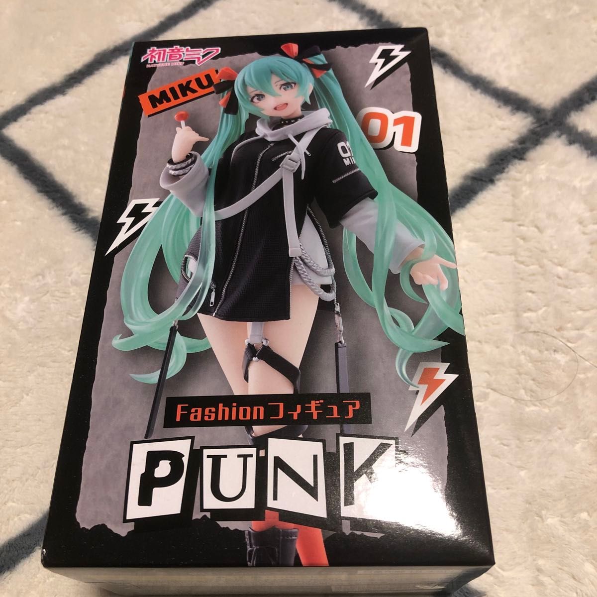 初音ミク Fashion フィギュア PUNK 新品未使用 翌日発送|Yahoo 初音ミク Fashion フィギュア PUNK 新品未使用 翌日発送|Yahoo