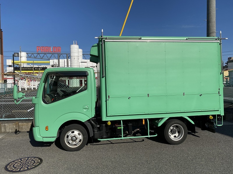 移動販売車　キッチンカー　貴方のセンスを形にします！ 売り場ご紹介可能です ８ナンバー２年車検 ローンOK_オーナー様のこだわりを形にしました