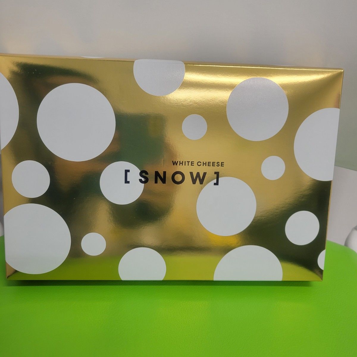 SNOW WHITE CHEESE スノーホワイトチーズ8個入り1箱 北海道限定 SNOW WHITE CHEESE スノーホワイトチーズ8個入り1箱 北海道限定