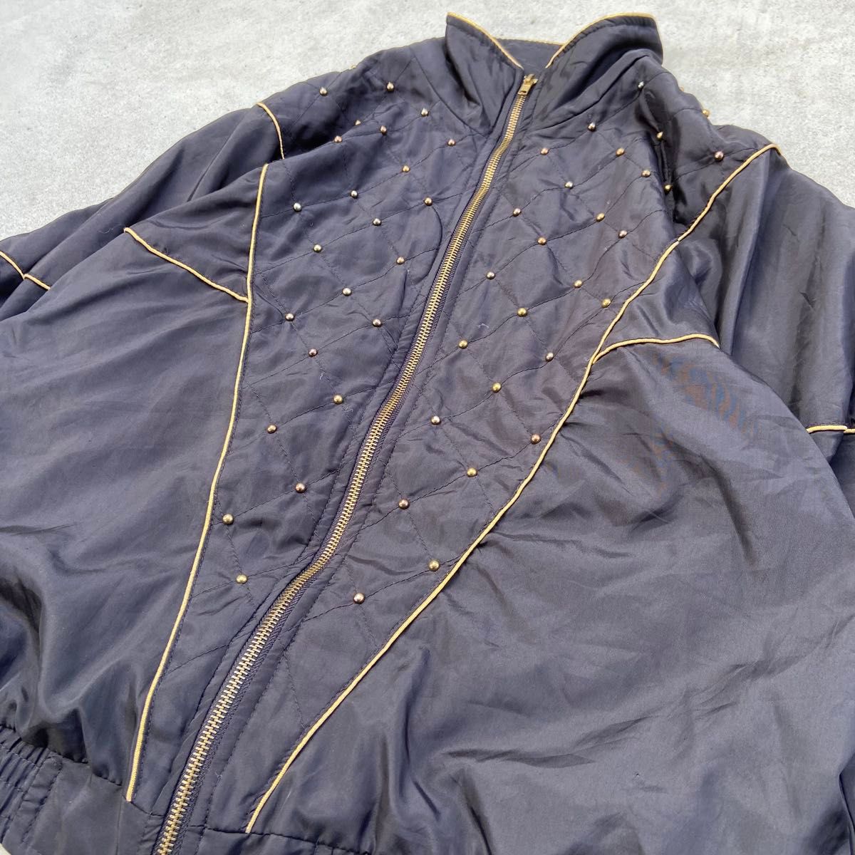 used old vintage jacket 短丈 ナイロンジャケット テック系 黒 used old vintage jacket 短丈 ナイロンジャケット テック系 黒