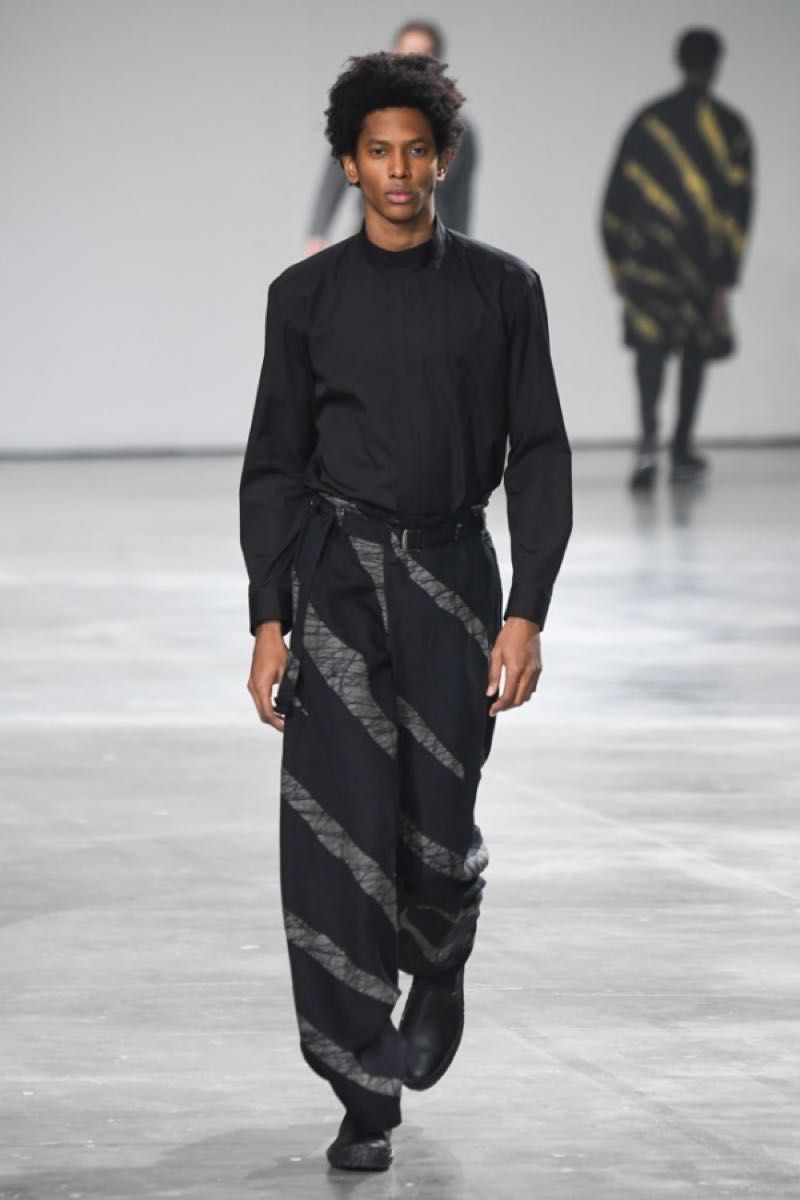 ISSEY MIYAKE MEN イッセイミヤケメン 19aw ワイドパンツ ISSEY MIYAKE MEN イッセイミヤケメン 19aw ワイドパンツ