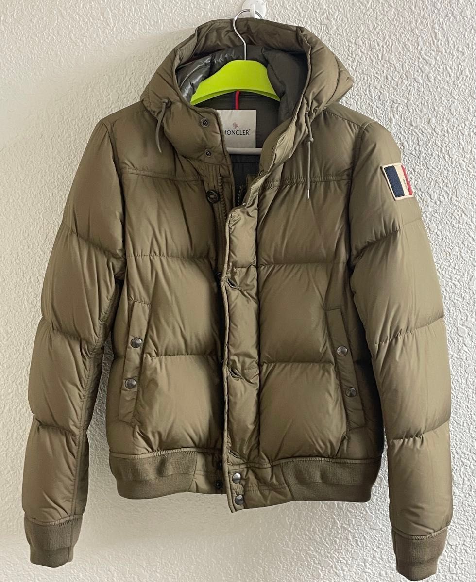 希少 美品 モンクレール トリコロールワッペン ジルダ 国旗ワッペン ダウンジャケット MONCLER