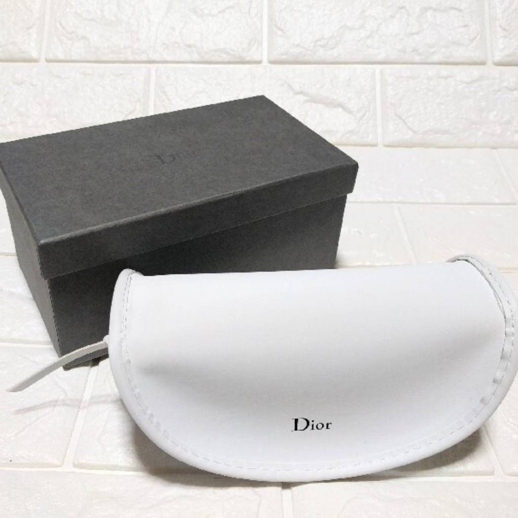新品 純正品 ChristianDior サングラスケース メイクポーチ 新品 純正品 ChristianDior サングラスケース メイクポーチ