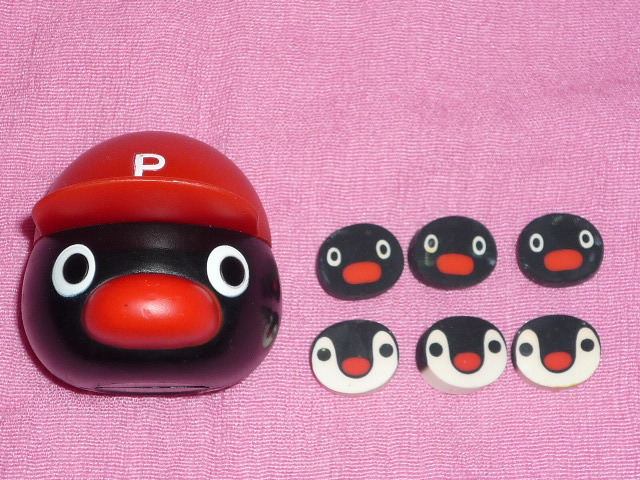  ultra rare! Kawai i! PINGU Pingu character case & eraser set 