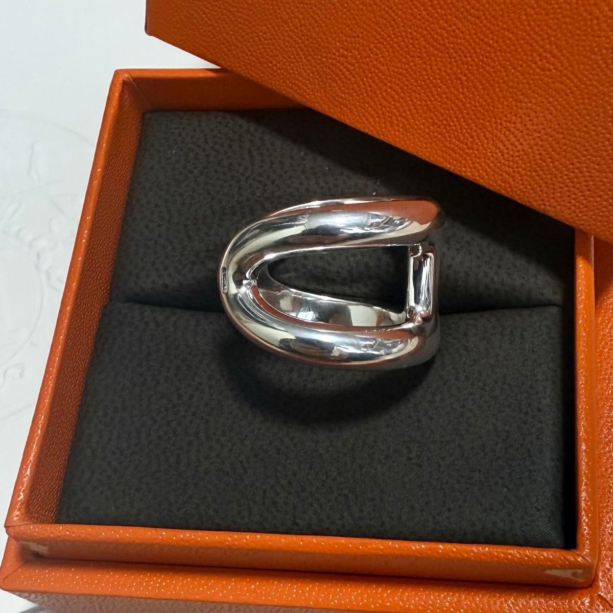 新品未使用】HERMES エルメス オスモズ GM リング 指輪 53サイズ 新品未使用】HERMES エルメス オスモズ GM リング 指輪 53サイズ