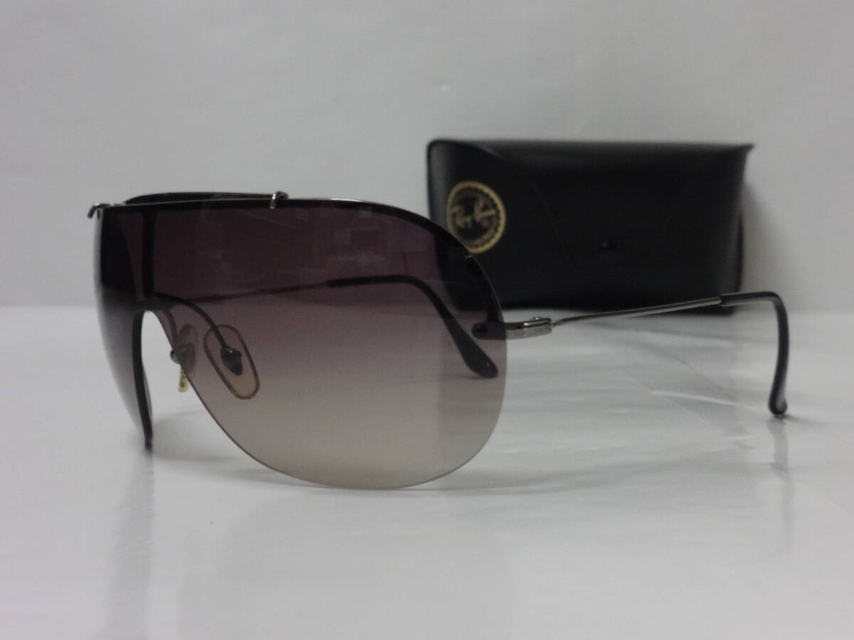 ★①KAE08 中古 サングラス Ray-Ban レイバン ティアドロップ ウイングスタイプ グラデーションレンズ RB3274 LARGE ケース付き