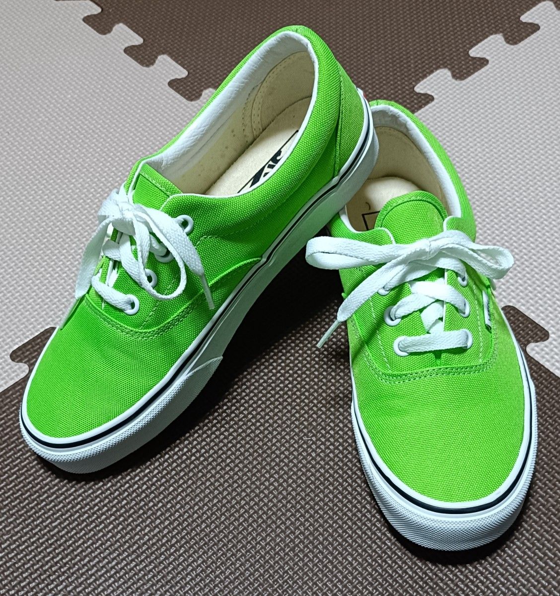 VLS-001 VANS ローカットスニーカー 黄緑 23 5cm|Yahoo!フリマ VLS-001 VANS ローカットスニーカー 黄緑 23 5cm|Yahoo!フリマ