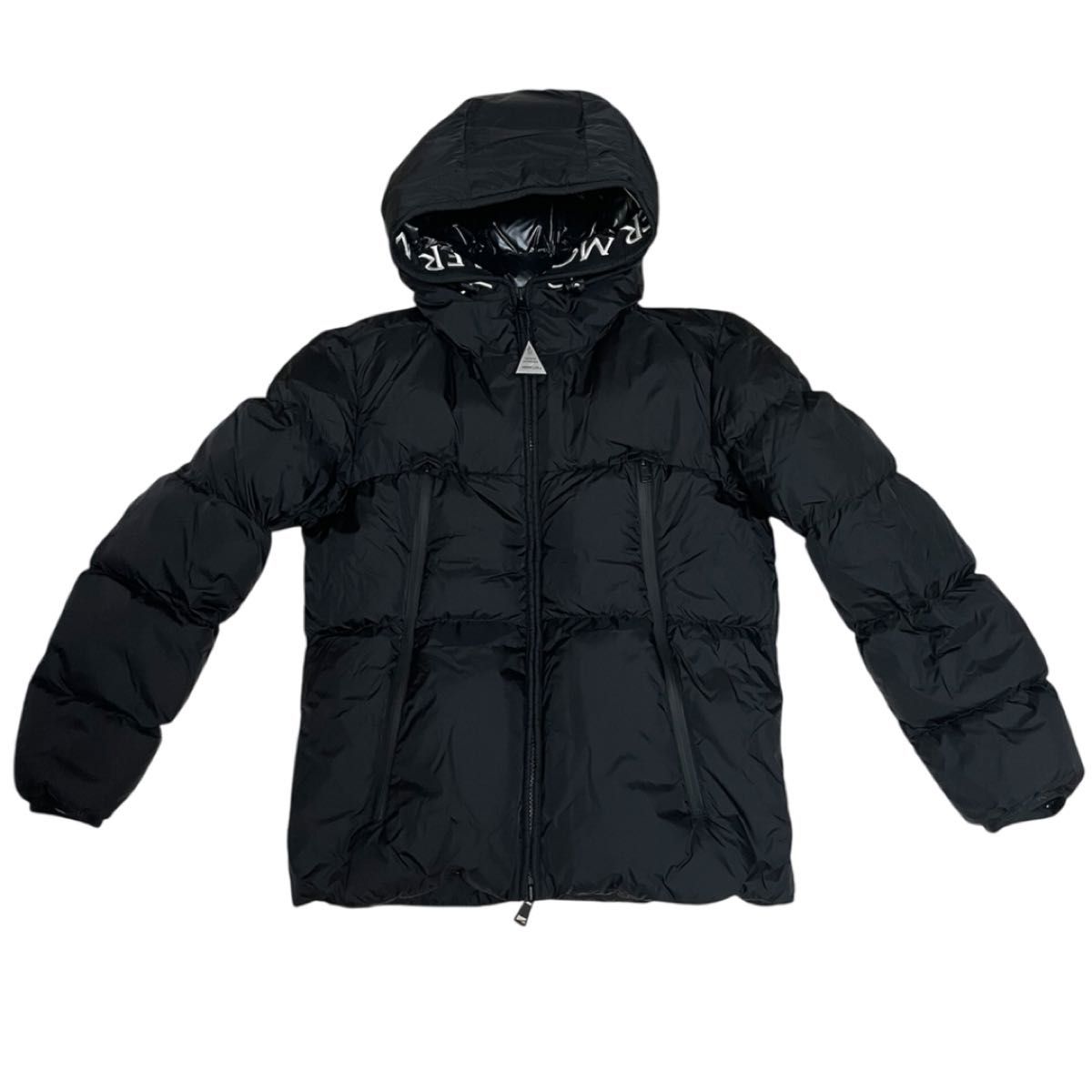 新品未使用】MONCLER MONTCLA サイズ2 モンクレール モンクラー 新品未使用】MONCLER MONTCLA サイズ2 モンクレール モンクラー