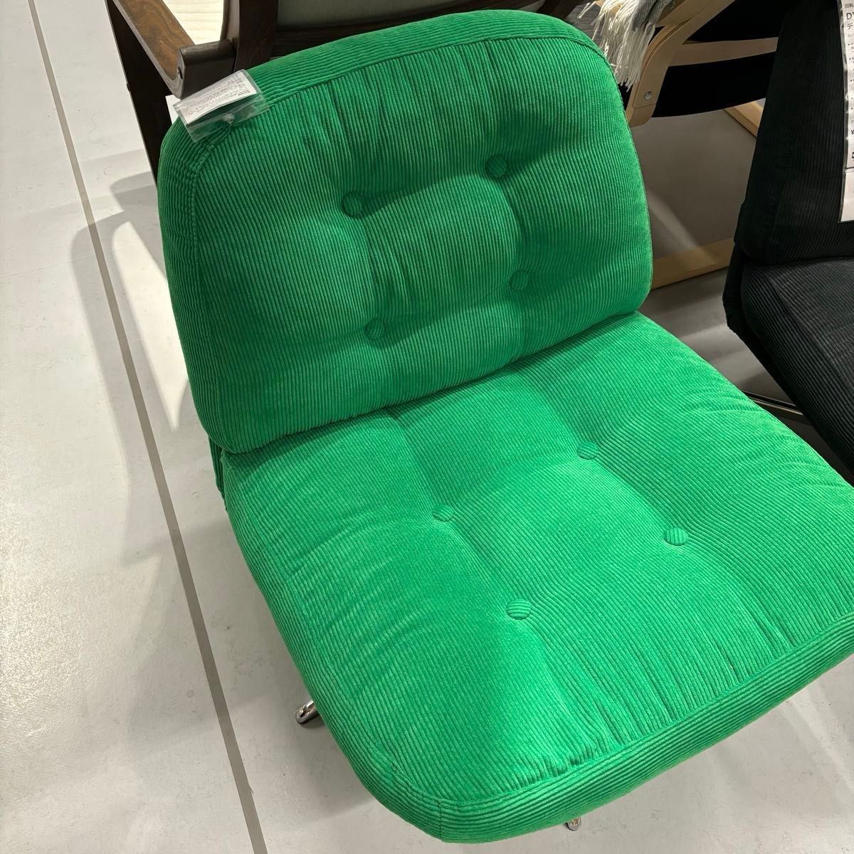 新品・未開封】イケア IKEA 回転パーソナルチェア ソファ 1人 新品・未開封】イケア IKEA 回転パーソナルチェア ソファ 1人