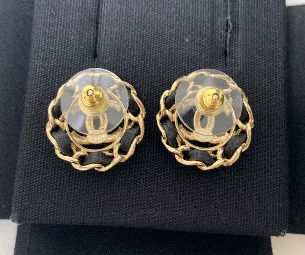 シャネル CHANEL ピアス 新作 2024年 ココマーク チェーン シャネル CHANEL ピアス 新作 2024年 ココマーク チェーン