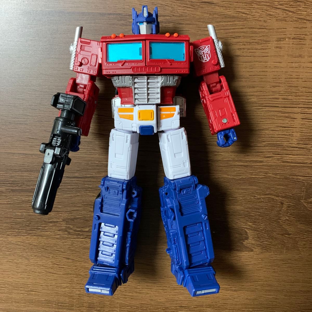 トランスフォーマー Dramatic Capture Series オートボット トランスフォーマー Dramatic Capture Series オートボット
