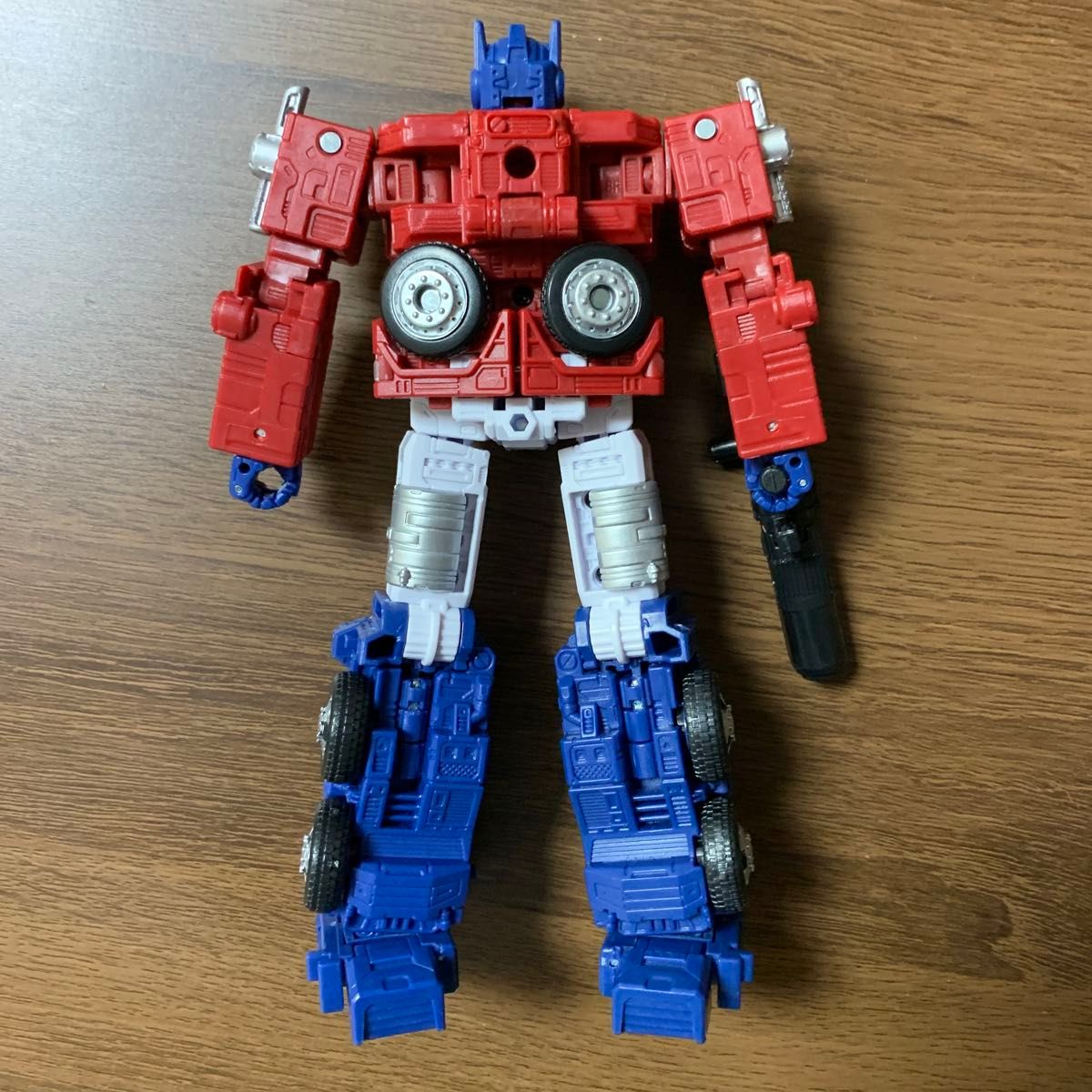 トランスフォーマー Dramatic Capture Series オートボット トランスフォーマー Dramatic Capture Series オートボット