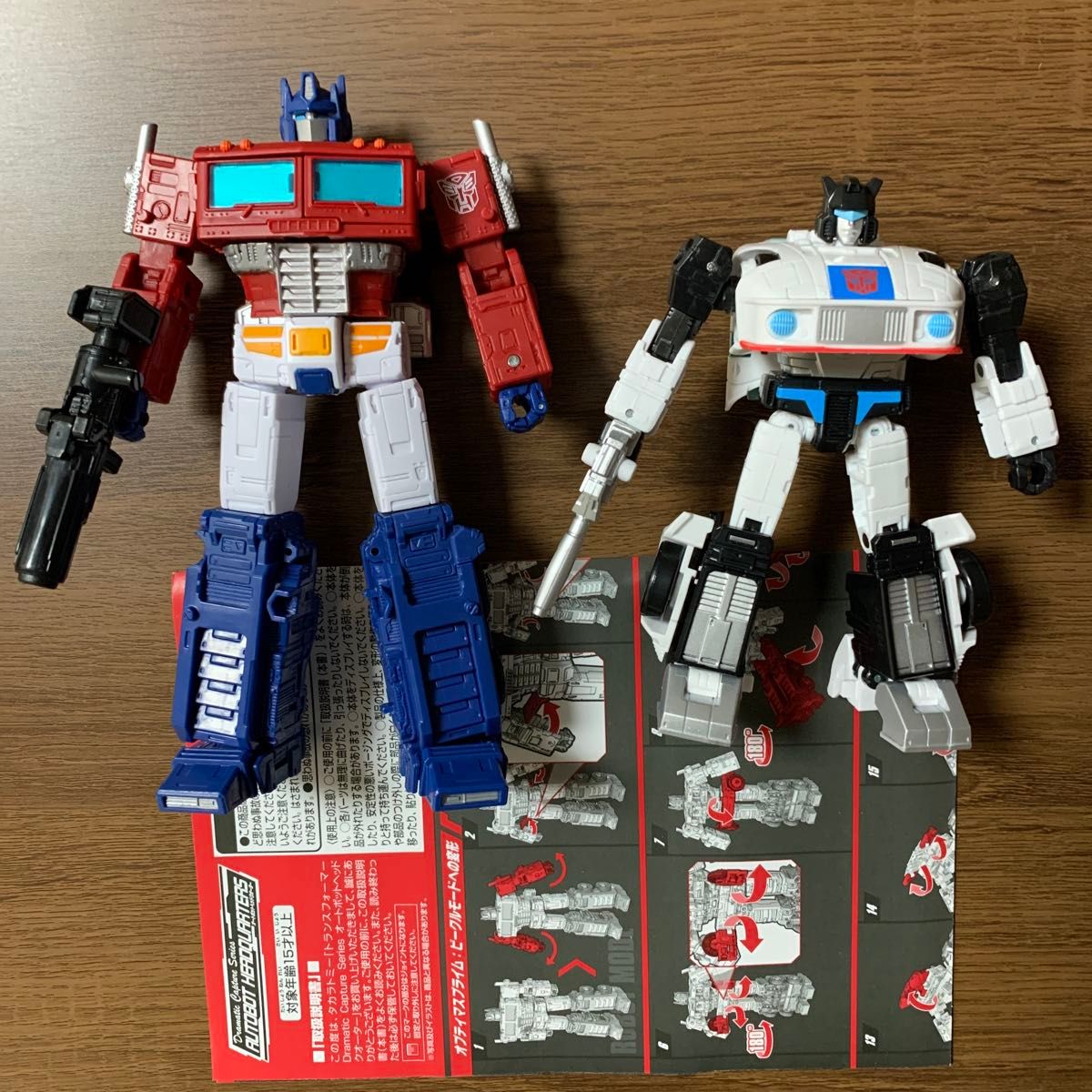 トランスフォーマー Dramatic Capture Series オートボット トランスフォーマー Dramatic Capture Series オートボット