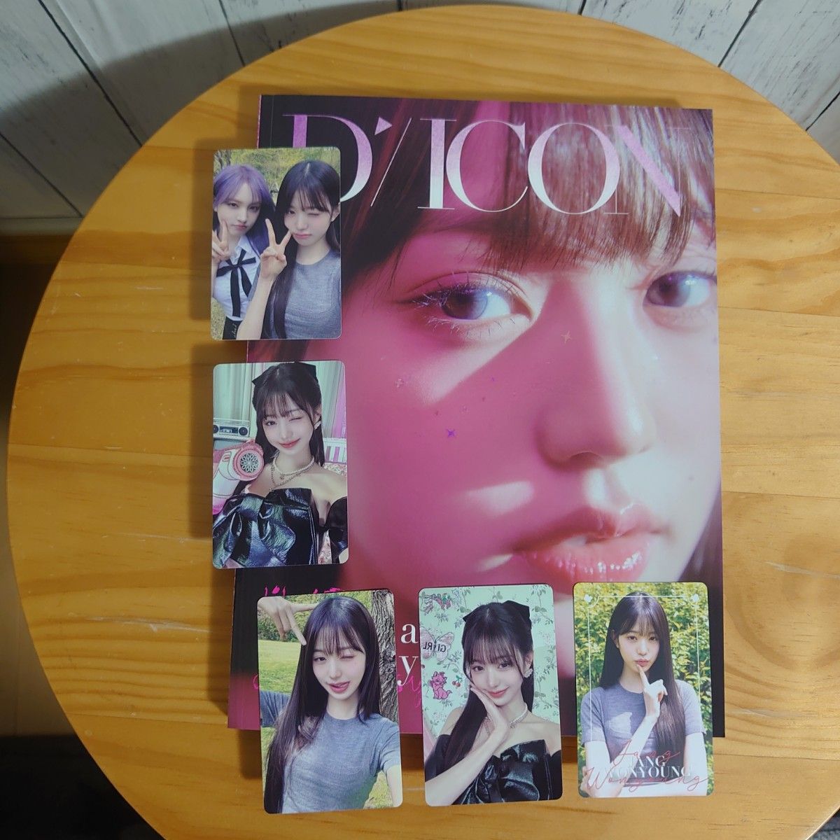 IVE ive フォトブック 写真集 ウォニョンver トレカ D'/ICON IVE ive フォトブック 写真集 ウォニョンver トレカ D'/ICON