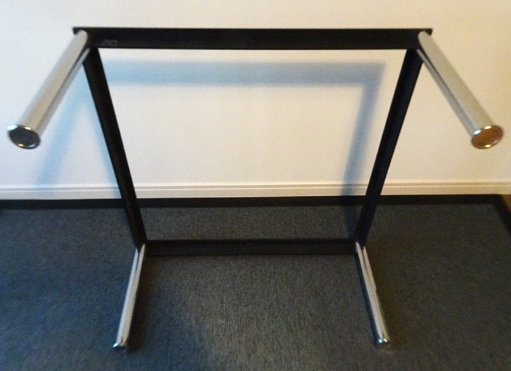 Cassina(カッシーナ)ガラステーブル LC10-P ル・コルビジェ Cassina(カッシーナ)ガラステーブル LC10-P ル・コルビジェ