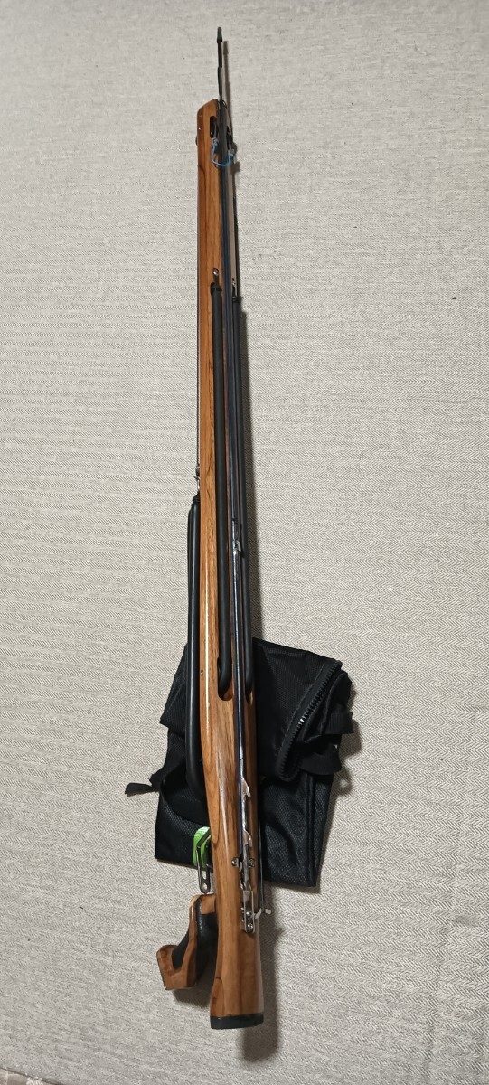 スピアガン 105cm 水中銃 ダブルインバート 反転ローラー 魚突き スピアガン 105cm 水中銃 ダブルインバート 反転ローラー 魚突き