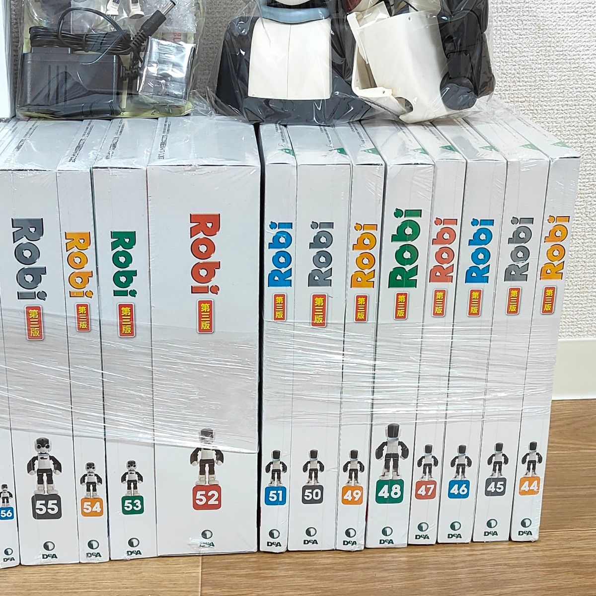 週刊 Robi ロビ1号~70号 フルセット ディアゴスティーニ 週刊 Robi ロビ1号~70号 フルセット ディアゴスティーニ