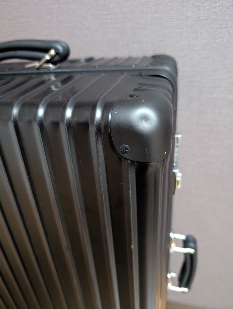 生涯保証】リモワ RIMOWA クラシック チェックイン L 4輪 84L 生涯保証】リモワ RIMOWA クラシック チェックイン L 4輪 84L