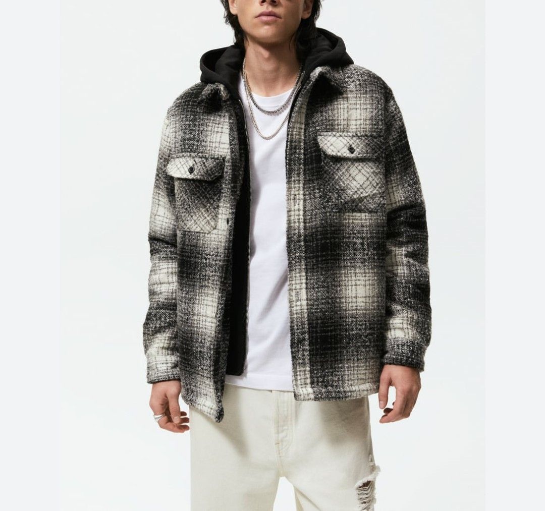 ZARA フード付 中綿キルティング フランネル ジャケット UsaL ZARA フード付 中綿キルティング フランネル ジャケット UsaL