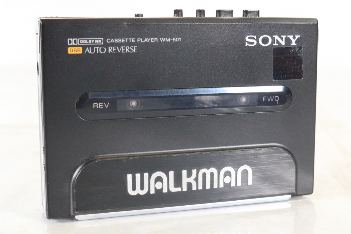 SONY カセットプレーヤー ジャンク ブラック WM-501 KK-0204-3 SONY カセットプレーヤー ジャンク ブラック WM-501 KK-0204-3