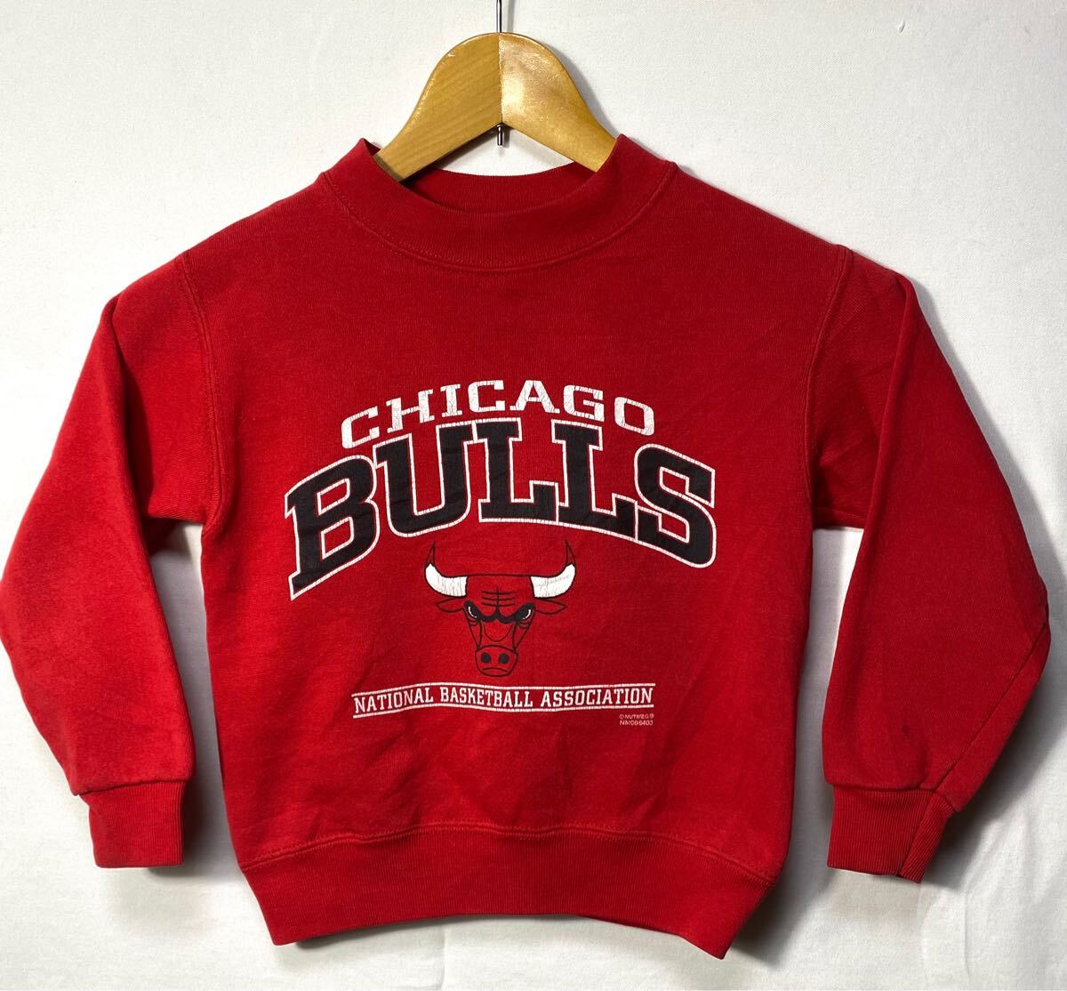 ■ 子供用 90s 90年代 ビンテージ USA製 Lee SPORT NBA BULLS ブルズ プリント スウェット トレーナー サイズM レッド バスケ アメカジ ■