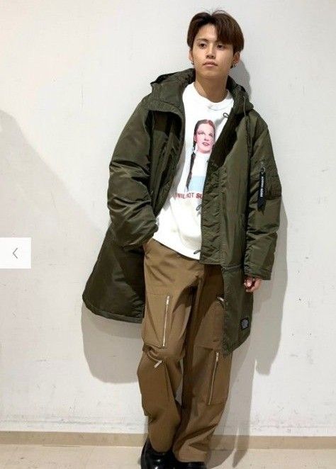新品 GU UNDERCOVER ジーユー ヒートパデッドコンバーチブル 新品 GU UNDERCOVER ジーユー ヒートパデッドコンバーチブル