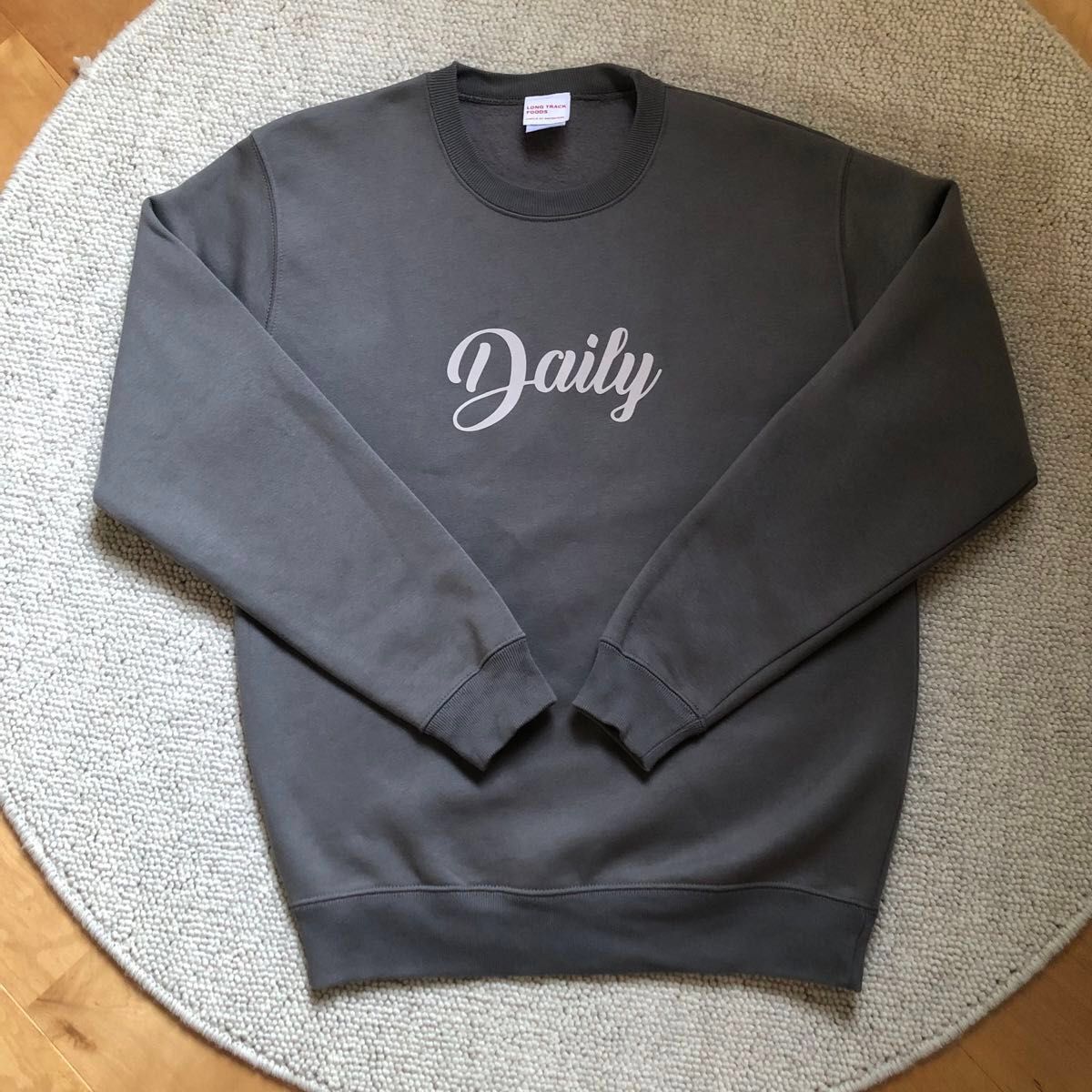 美品 LONG TRACK FOODS Daily スウェット M セメントグレー 美品 LONG TRACK FOODS Daily スウェット M セメントグレー