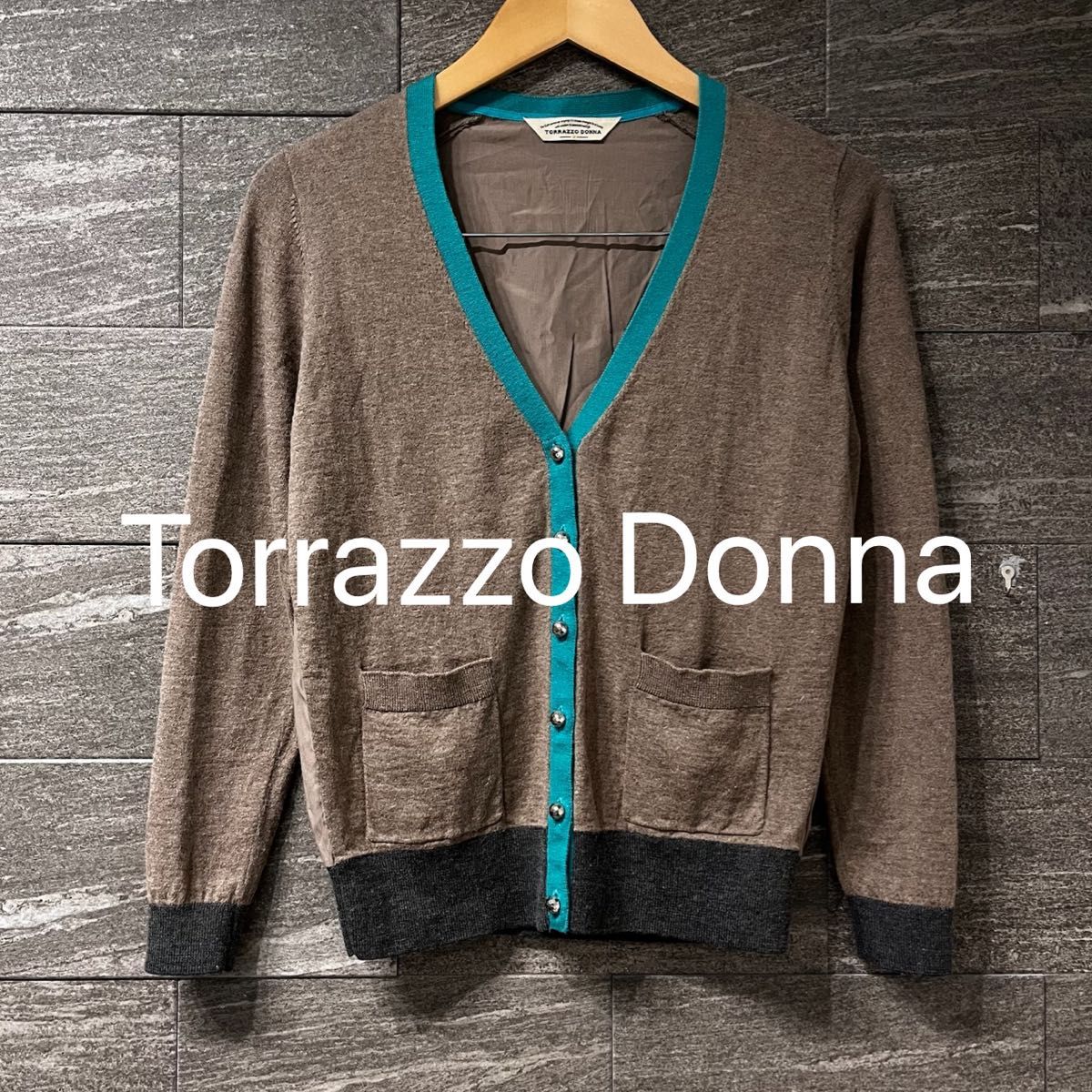 TORRAZZO DONNA 異素材カーディガン 新品同様 TORRAZZO DONNAトラッツォドンナ 異素材切替カーディガン