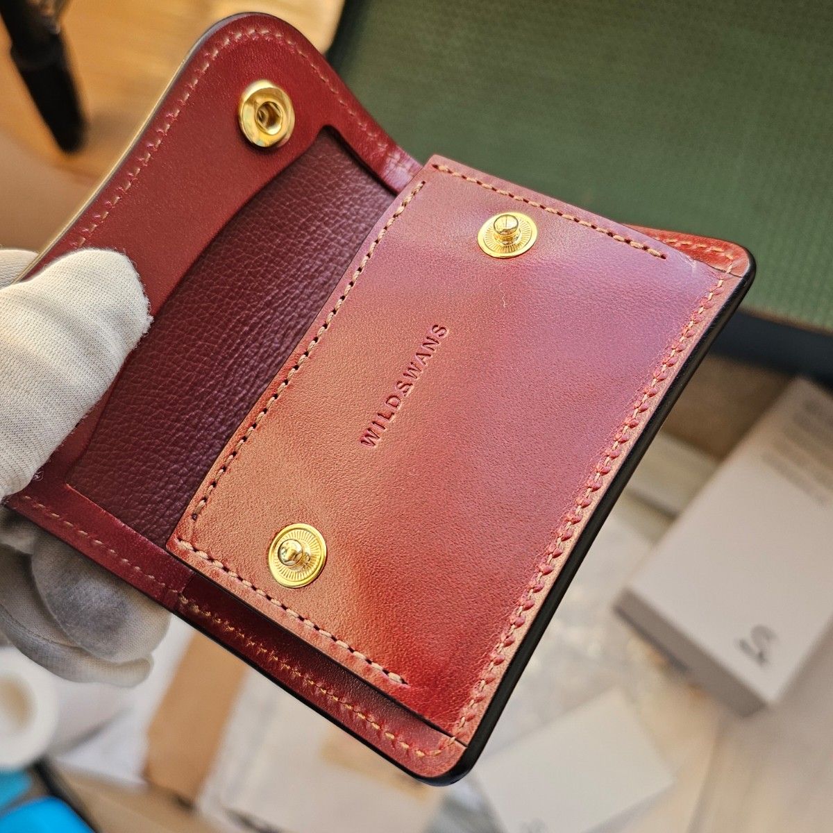美品!交渉歓迎!タング,tongue,バーガンディ,サドルプルアップ,サドル,saddle,WILDSWANS,ワイルドスワンズ 美品!交渉歓迎!タング,tongue,バーガンディ,サドルプルアップ,サドル,saddle,WILDSWANS,ワイルドスワンズ