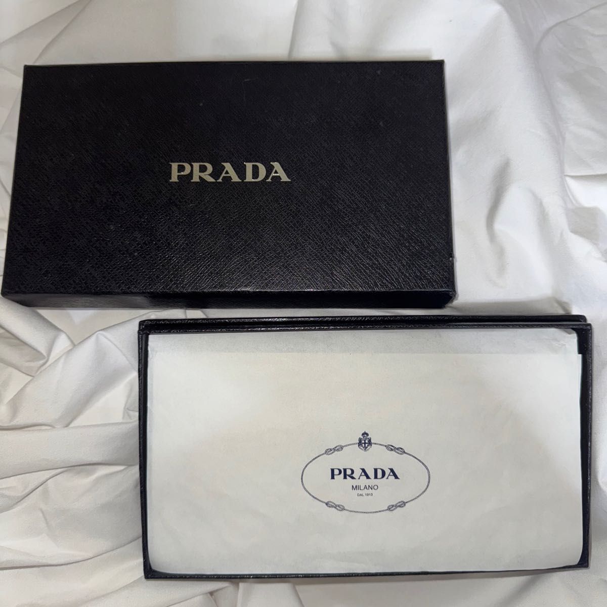 確実本物】PRADA プラダ 長財布 ゴールド 金色 金運アップ 確実本物】PRADA プラダ 長財布 ゴールド 金色 金運アップ