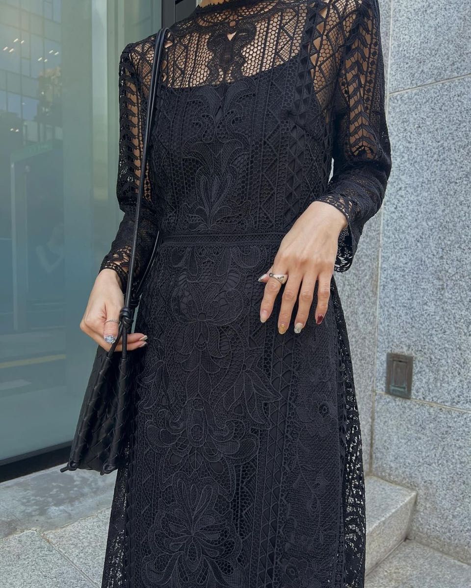 AMERI UND CHEMICAL LACE FLARE DRESS|Yahoo!フリマ(旧PayPay AMERI UND CHEMICAL LACE FLARE DRESS|Yahoo!フリマ(旧PayPay
